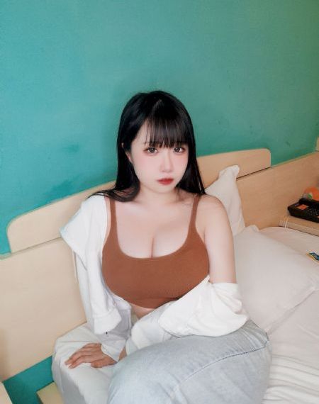 日产精品一区香草_蓝光免费播放