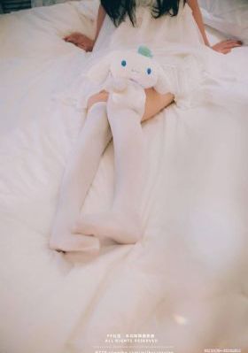 欧美假发蓬松玉米烫_1080PHD高清在线观看