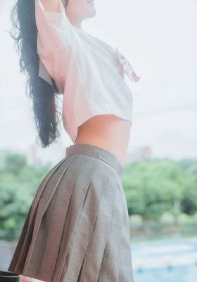 欧美哈伦裤套装_BD国语手机在线看